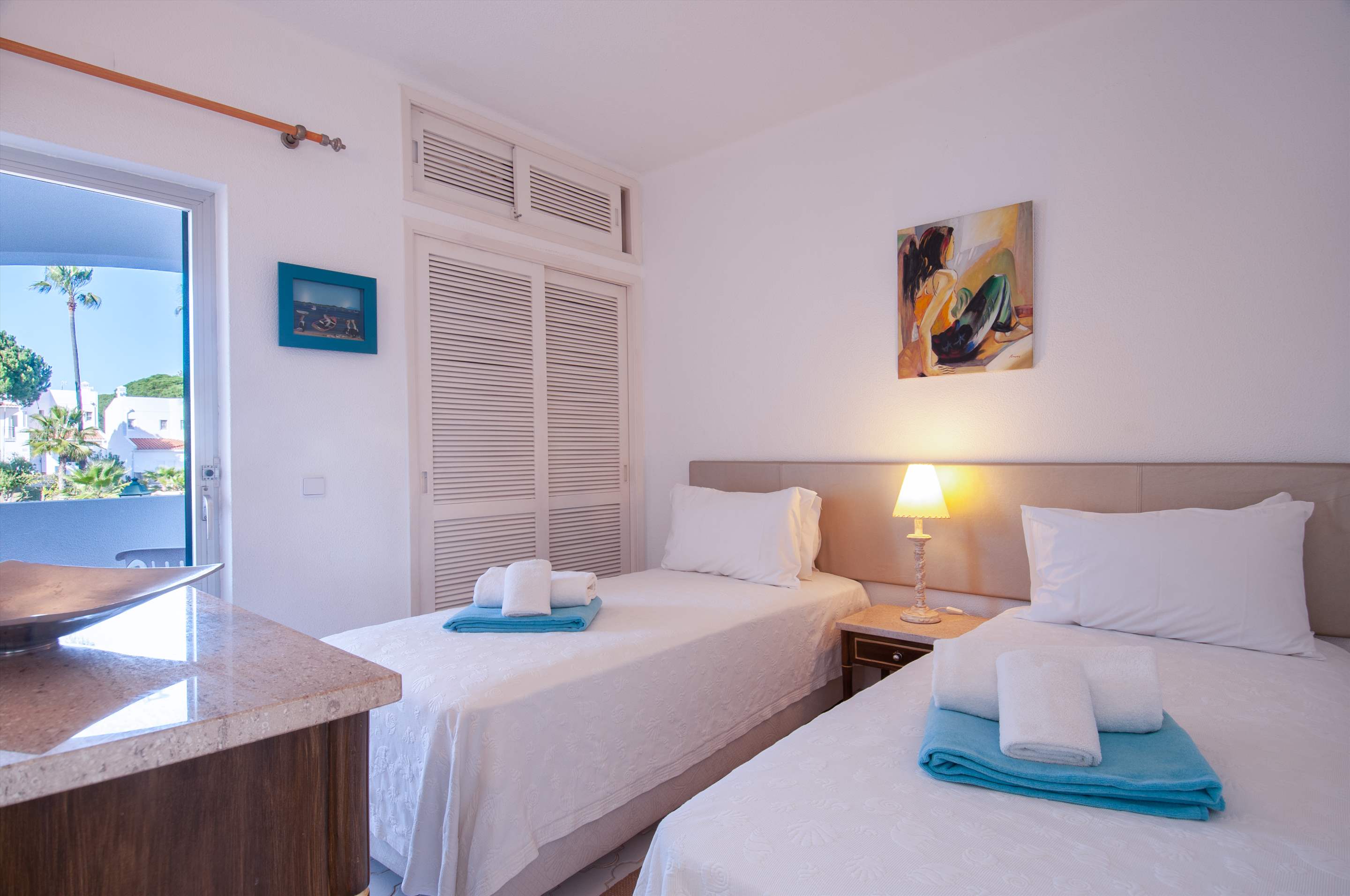 Villa Mia, 3 bedroom villa in Vale do Lobo, Algarve