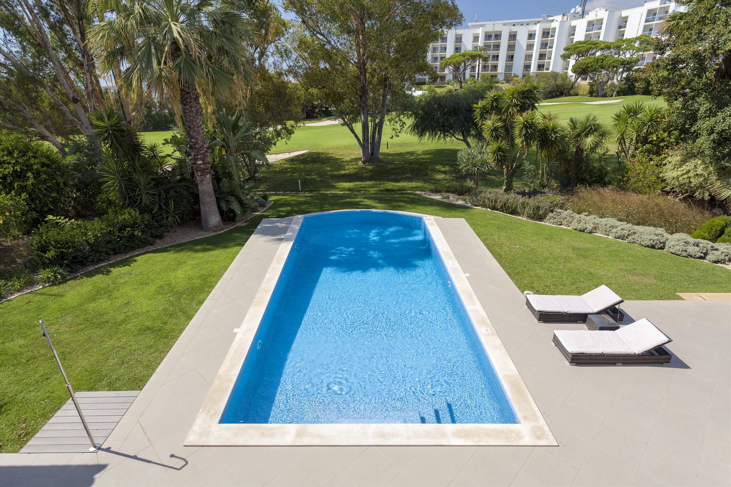 Villa Mar Azul, 5 bedroom villa in Vale do Lobo, Algarve