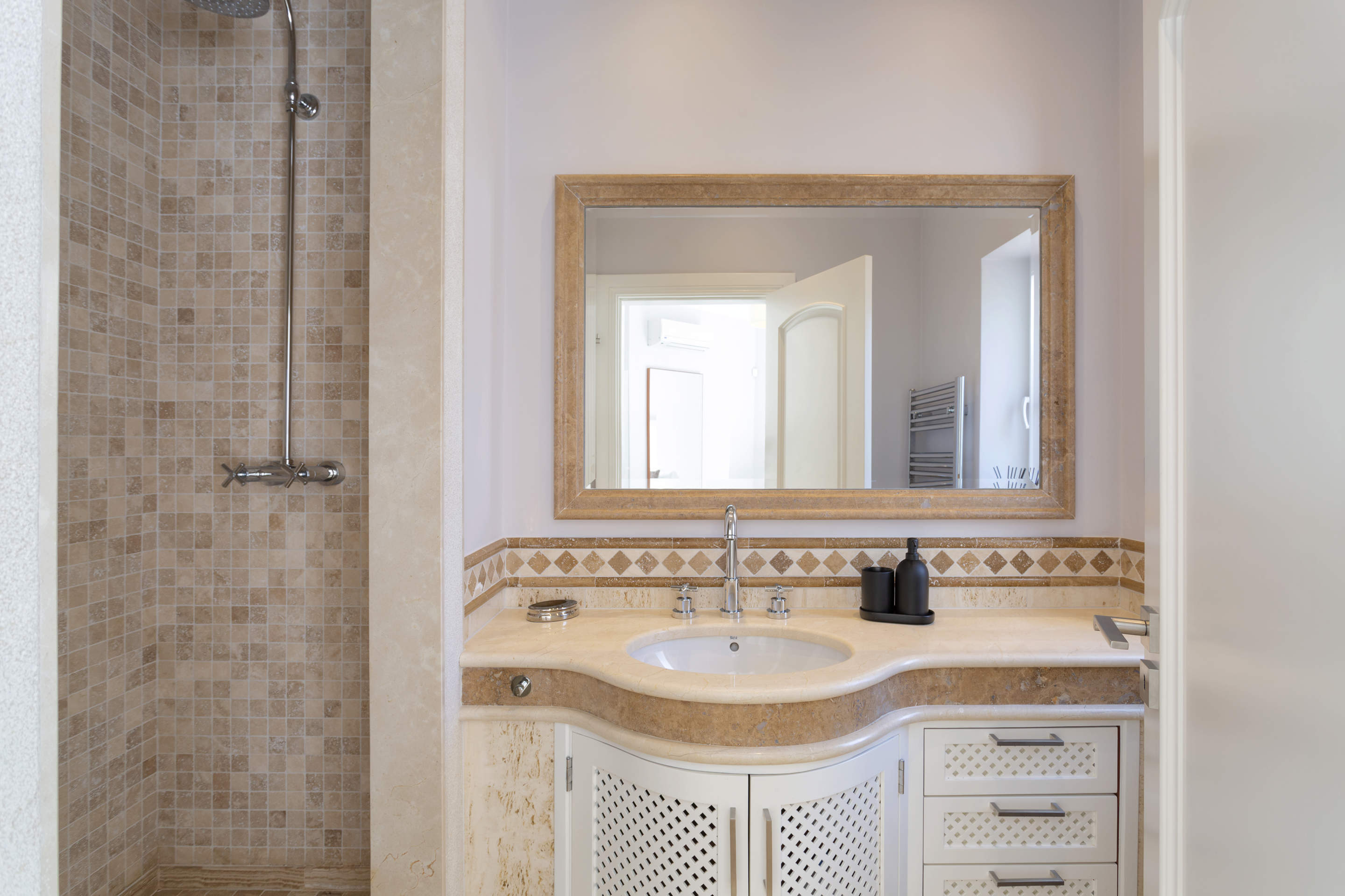 Villa Claremont, 6 bedroom villa in Vale do Lobo, Algarve