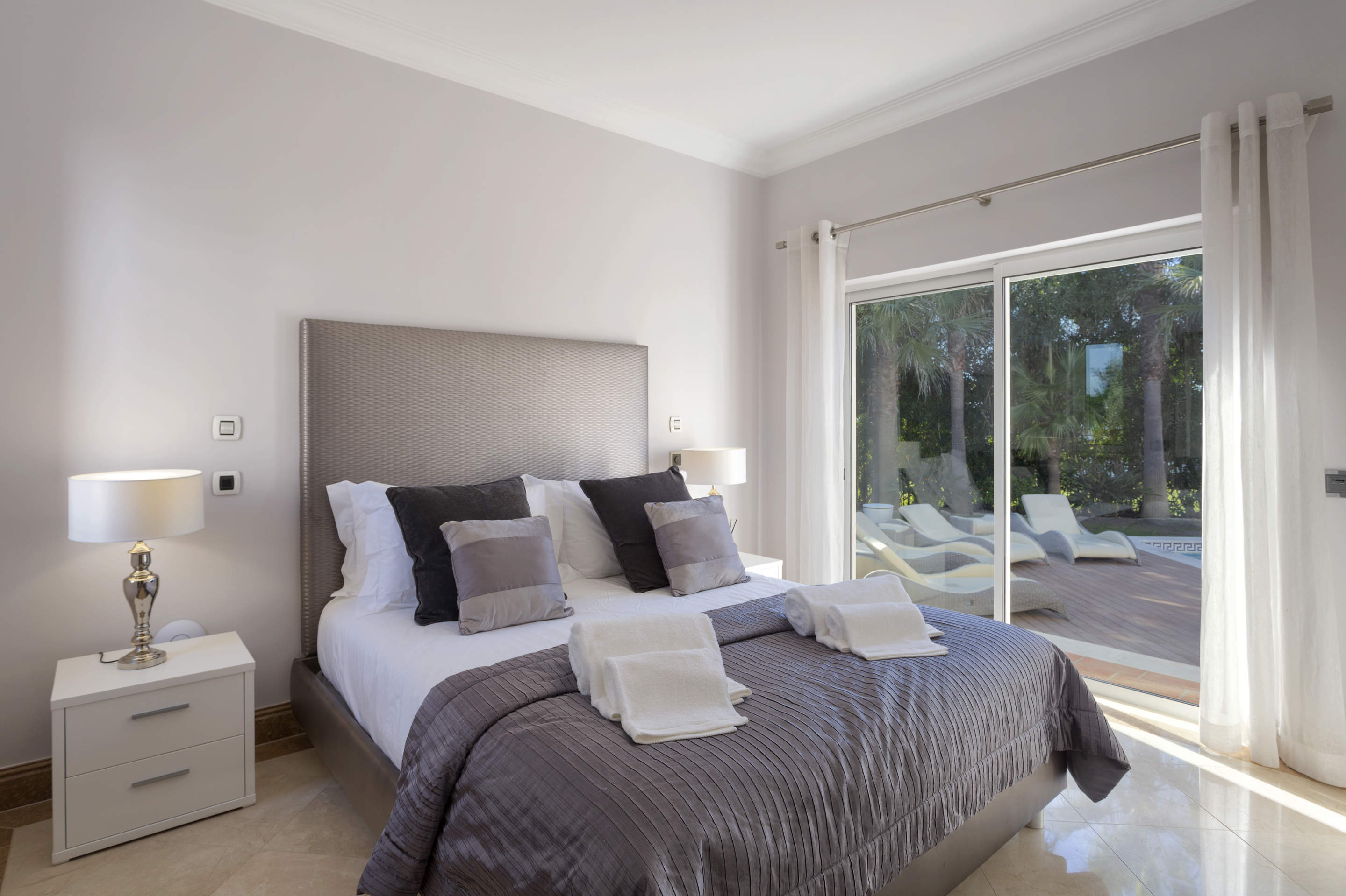 Villa Claremont, 6 bedroom villa in Vale do Lobo, Algarve