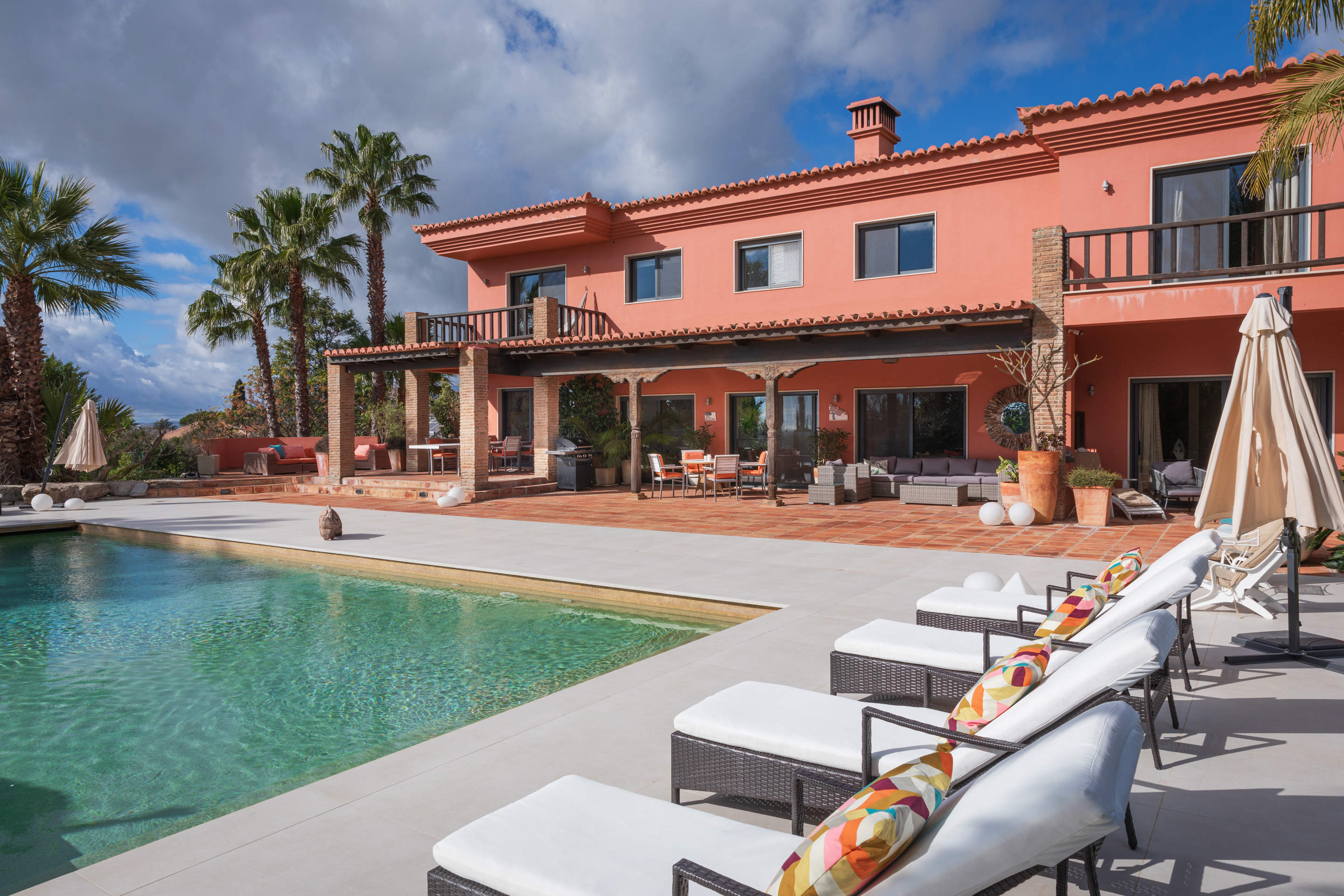 Casa Samui, 5 bedroom villa in Vale do Lobo, Algarve