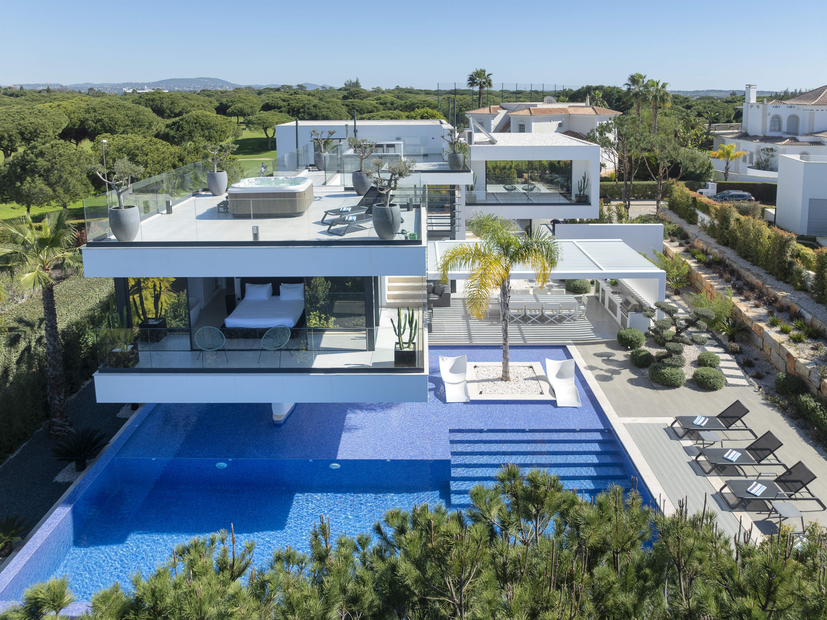 Villa Goldeneye, Vila Sol, 4 bedroom villa in Vila Sol, Algarve