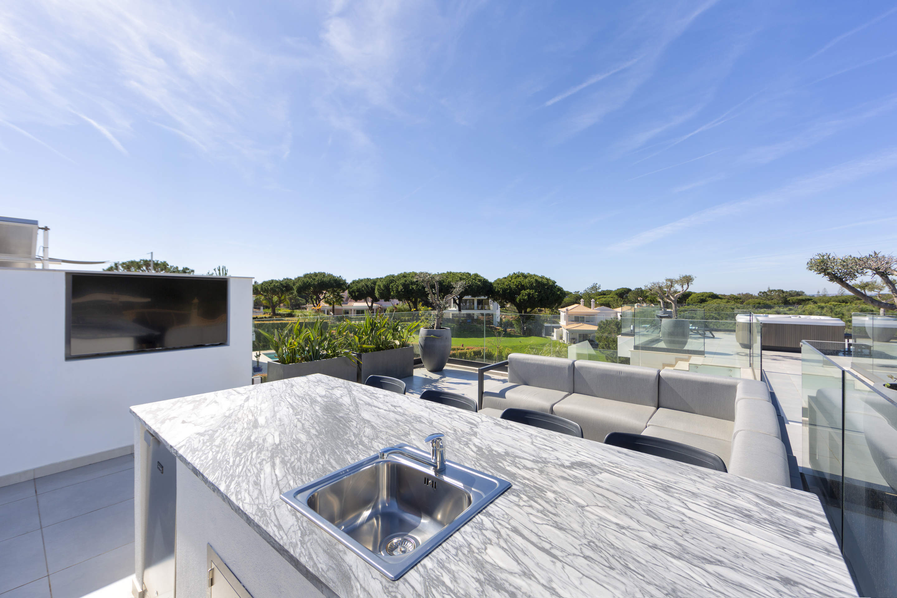 Villa Goldeneye, Vila Sol, 4 bedroom villa in Vila Sol, Algarve