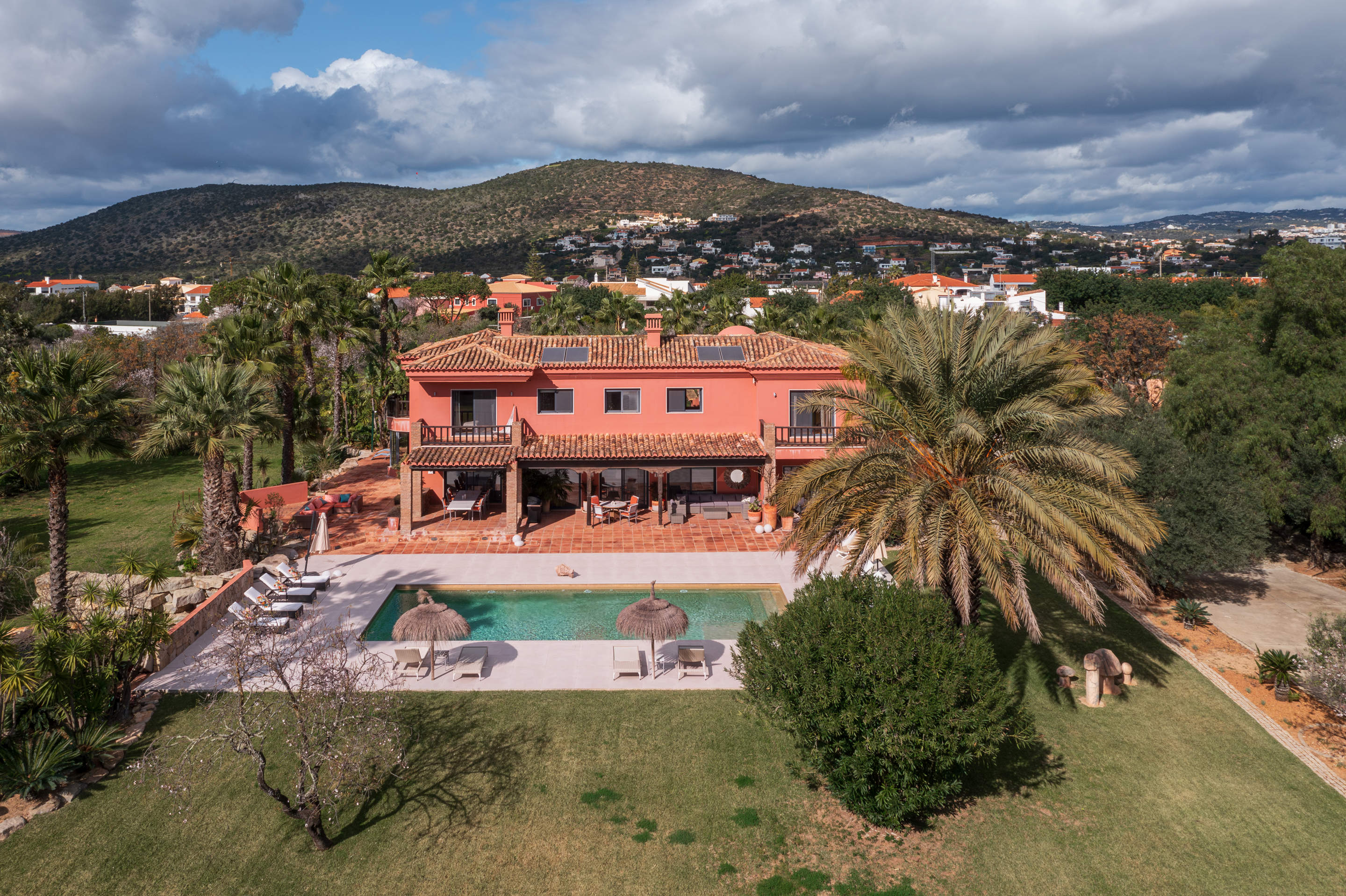 Casa Samui, 5 bedroom villa in Vale do Lobo, Algarve