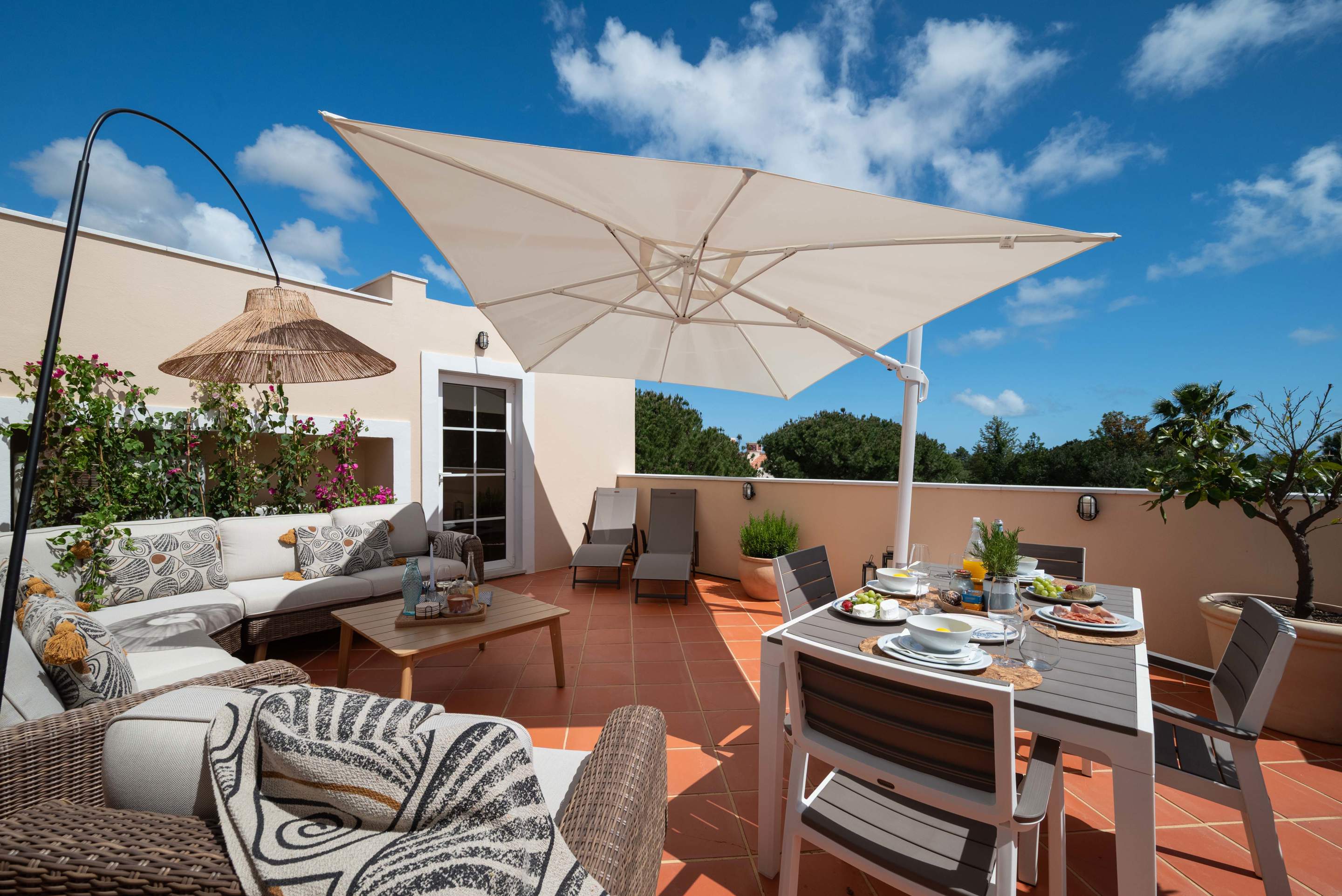 The Lemon Tree at Palmyra, 4 bedroom villa in Vila Sol, Algarve