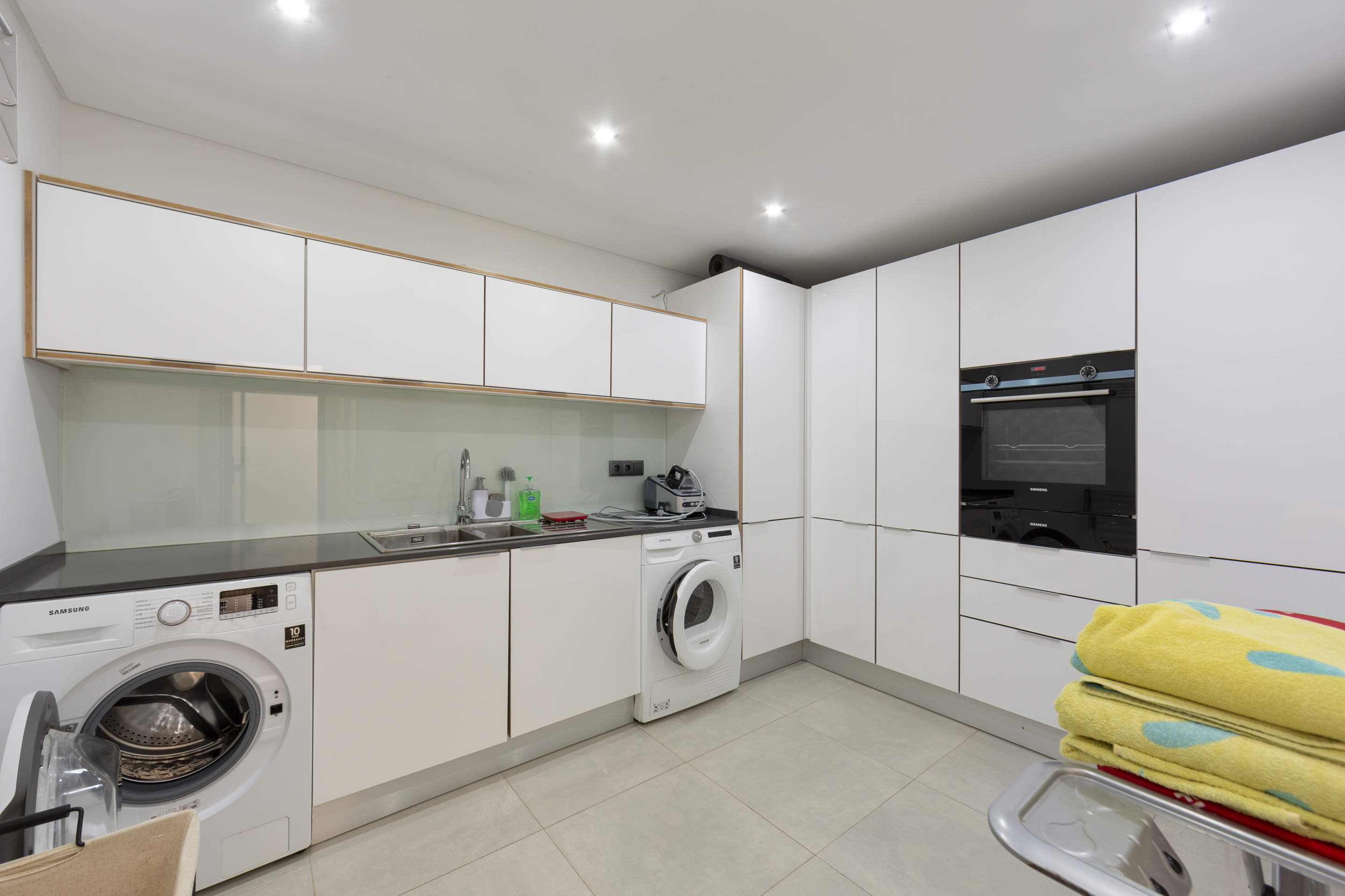 Villa Goldeneye, Vila Sol, 4 bedroom villa in Vila Sol, Algarve