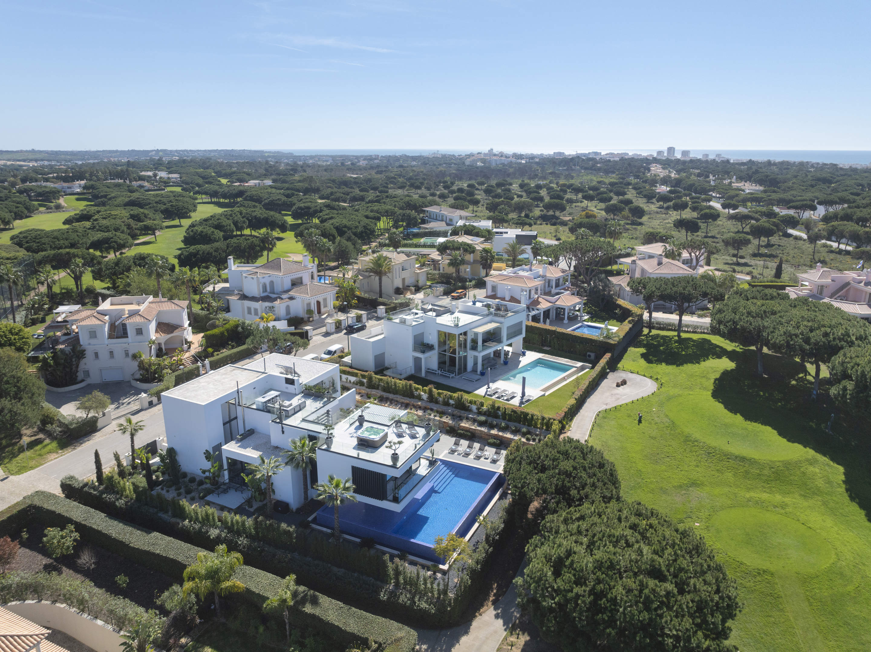 Villa Goldeneye, Vila Sol, 4 bedroom villa in Vila Sol, Algarve