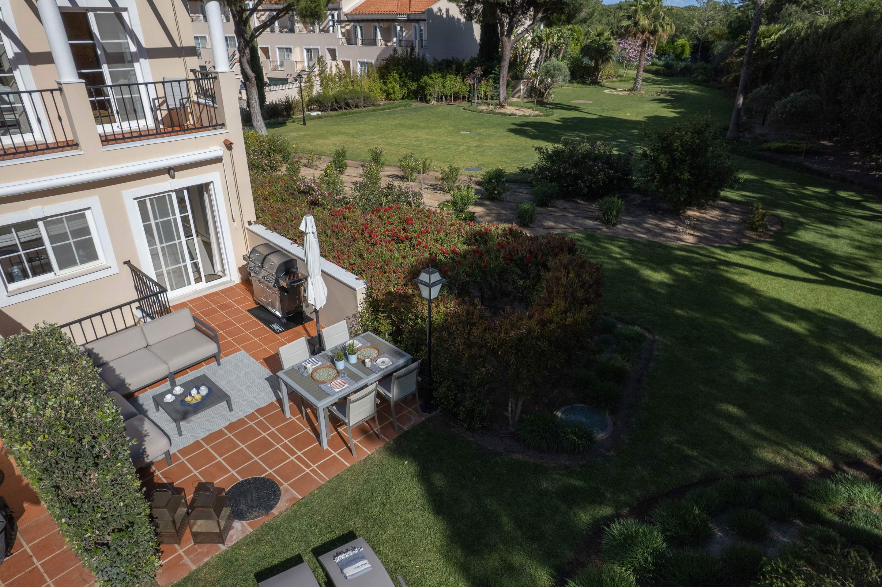 The Lemon Tree at Palmyra, 4 bedroom villa in Vila Sol, Algarve