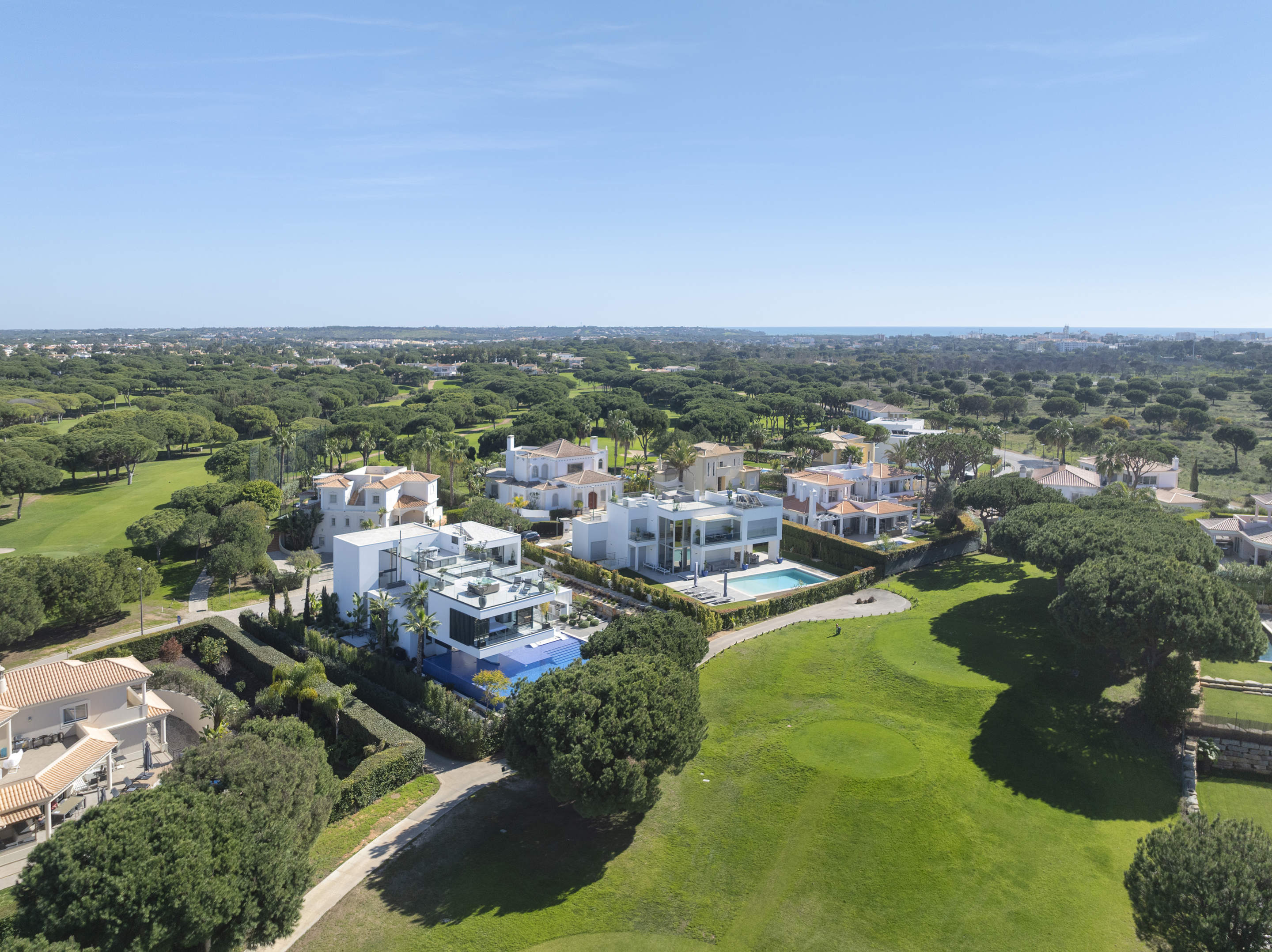 Villa Goldeneye, Vila Sol, 4 bedroom villa in Vila Sol, Algarve