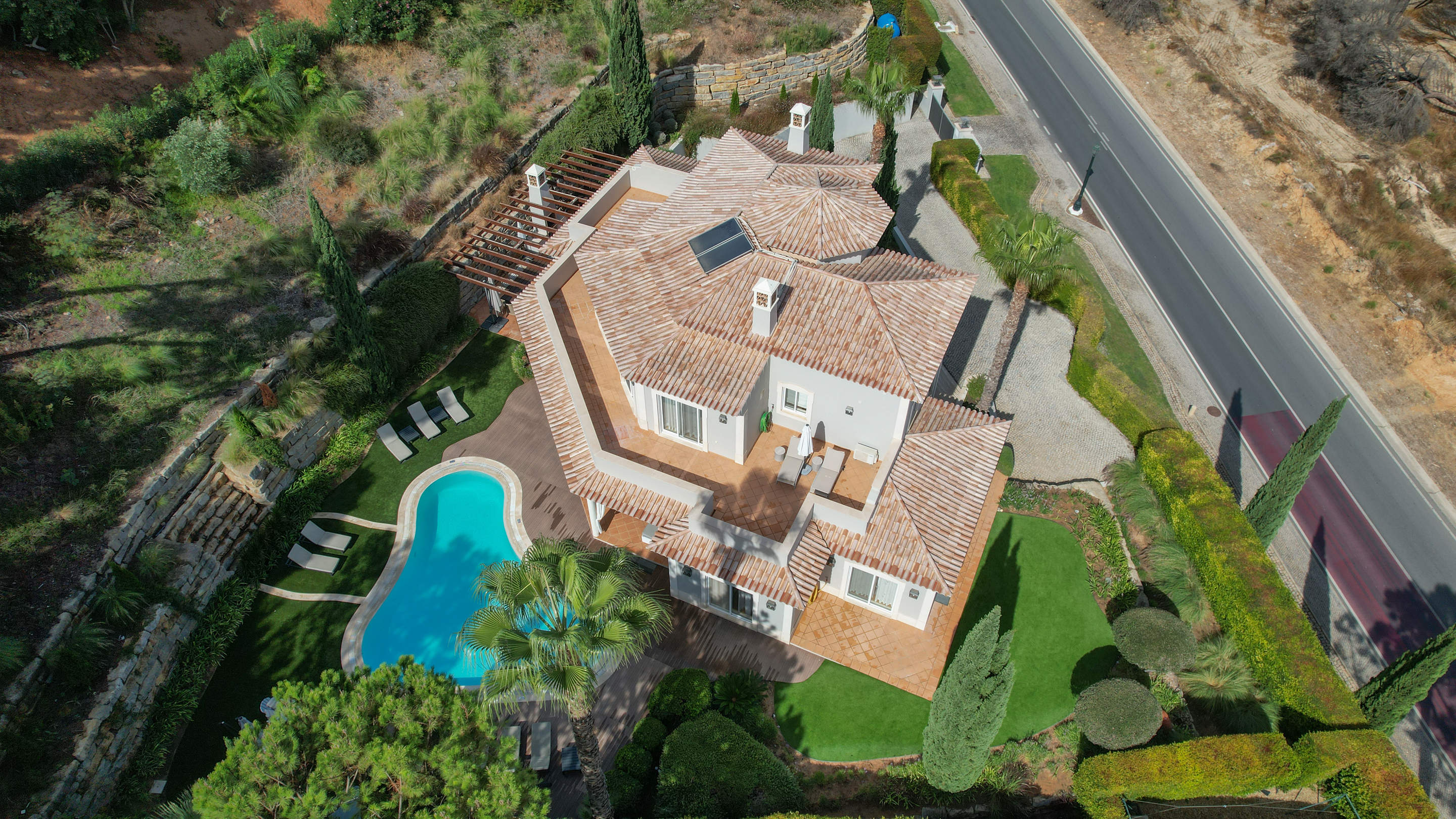 Villa Mayfair 5 Bedroom Rental, 5 bedroom villa in Quinta do Lago, Algarve