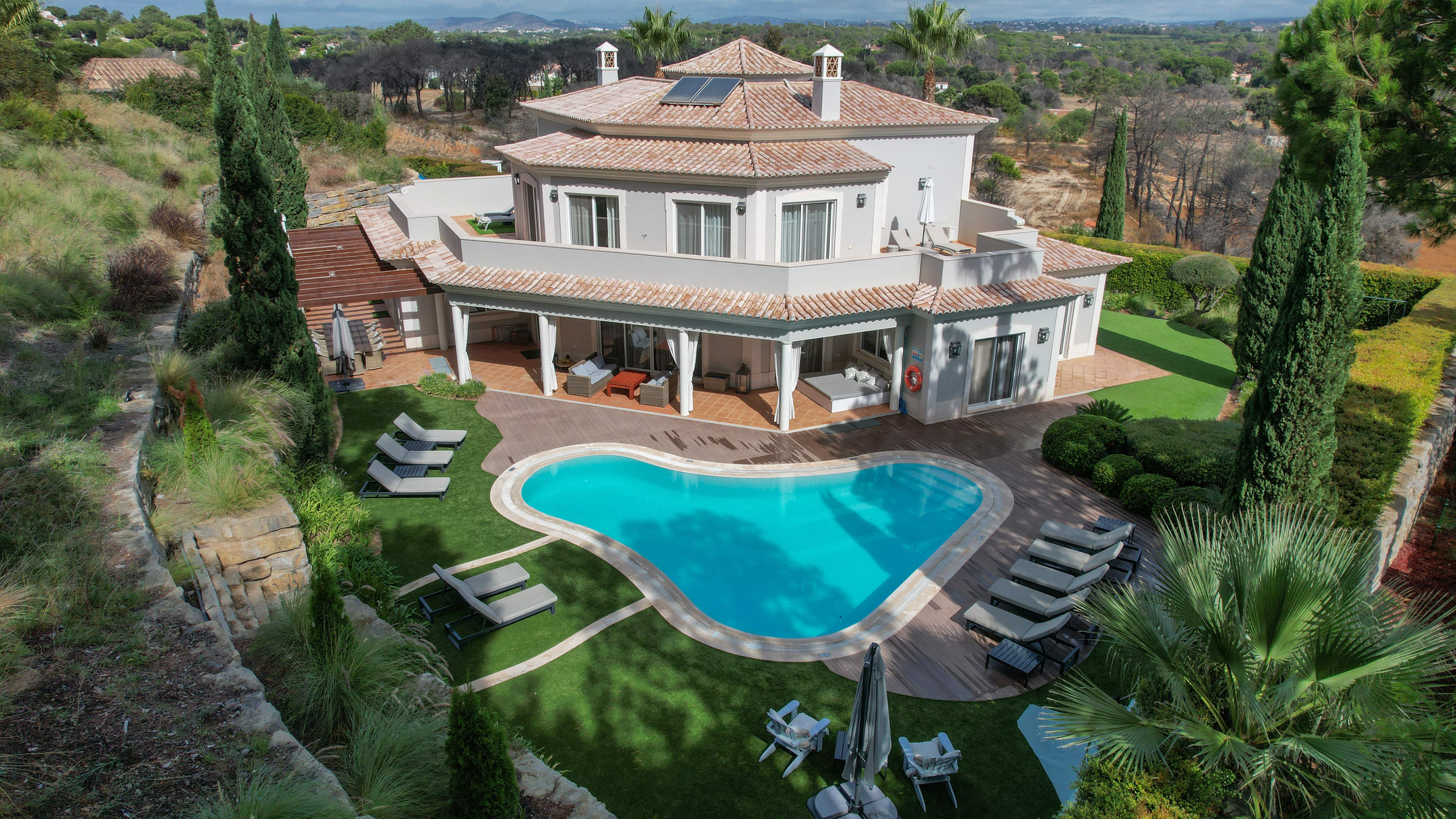Villa Mayfair 5 Bedroom Rental, 5 bedroom villa in Quinta do Lago, Algarve