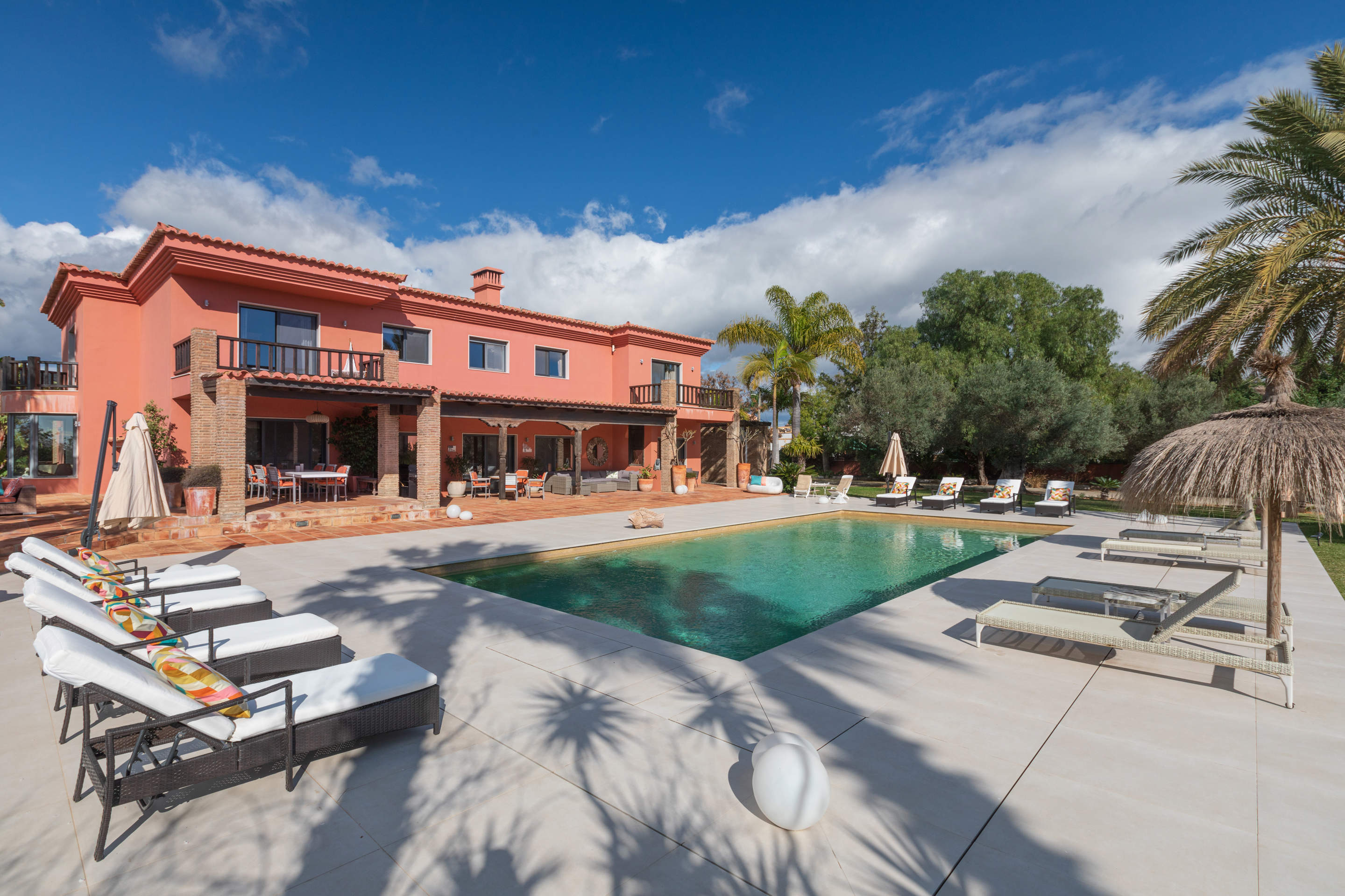 Casa Samui, 5 bedroom villa in Vale do Lobo, Algarve