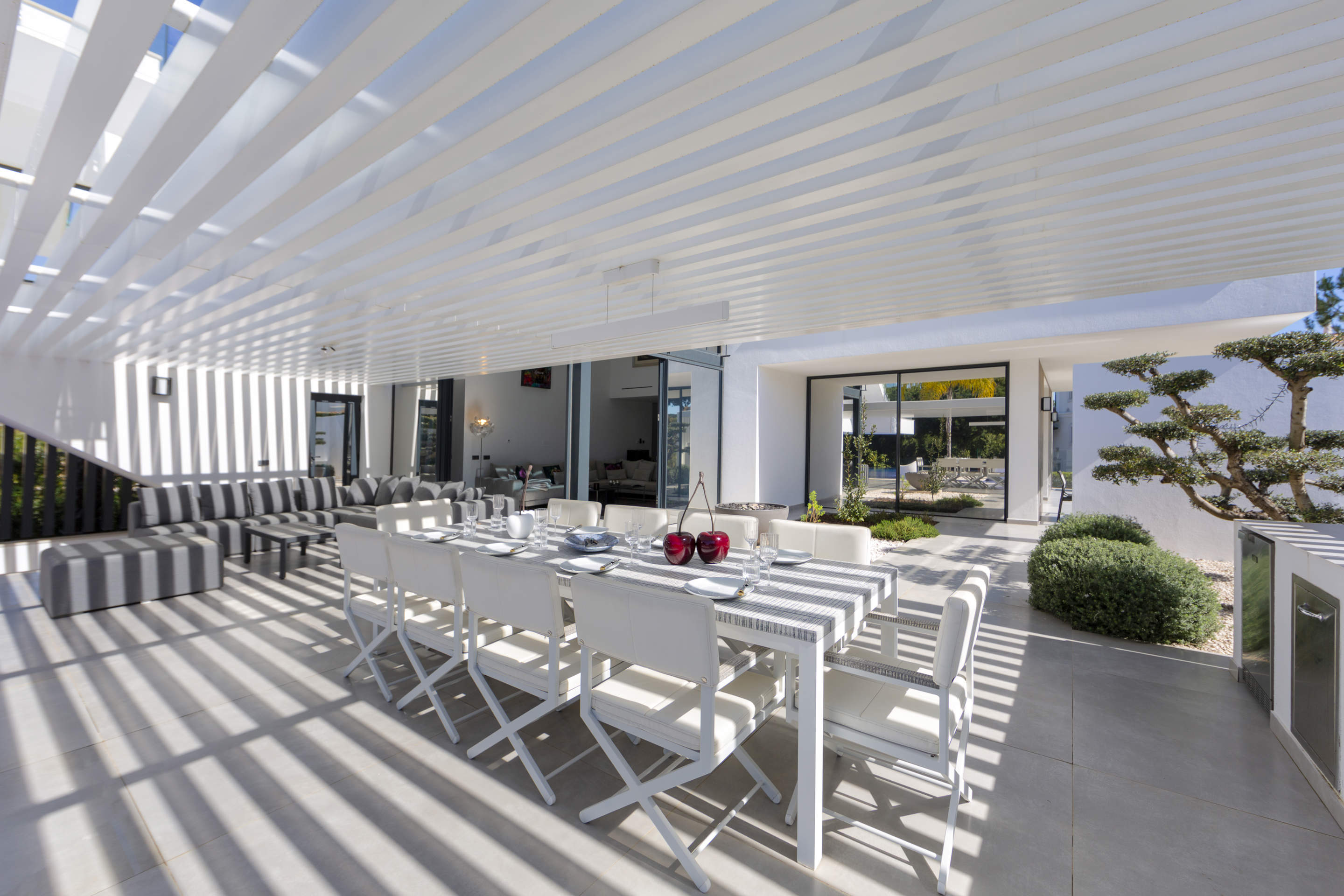 Villa Goldeneye, Vila Sol, 4 bedroom villa in Vila Sol, Algarve